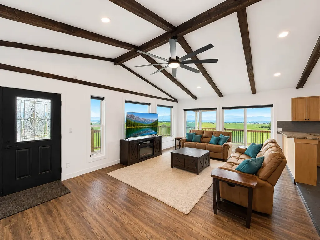 319 Scenic Drive Eureka MT 59917