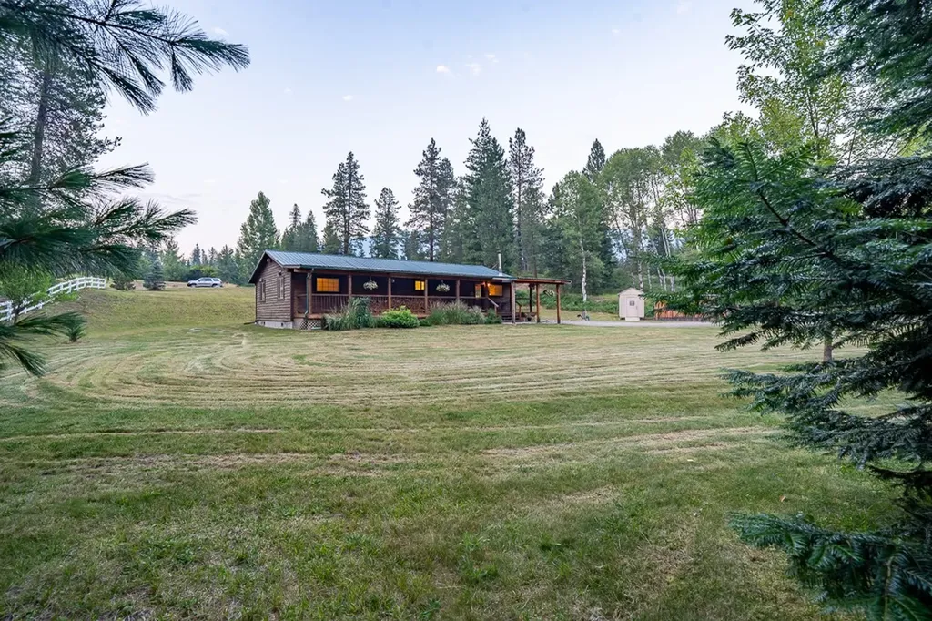 36 Northshore Road Trout Creek MT 59874