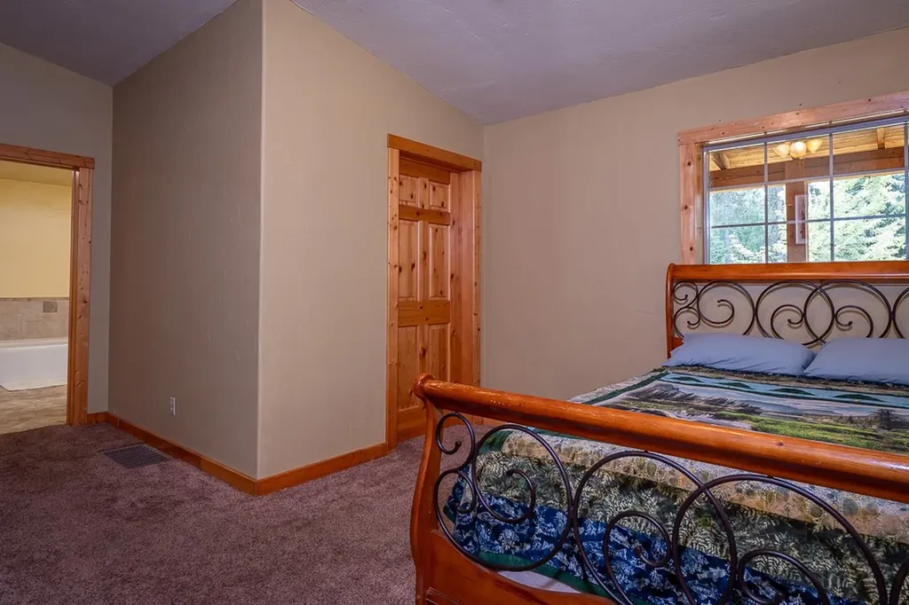 36 Northshore Road Trout Creek MT 59874