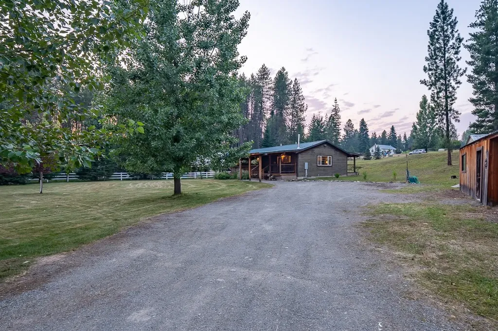 36 Northshore Road Trout Creek MT 59874