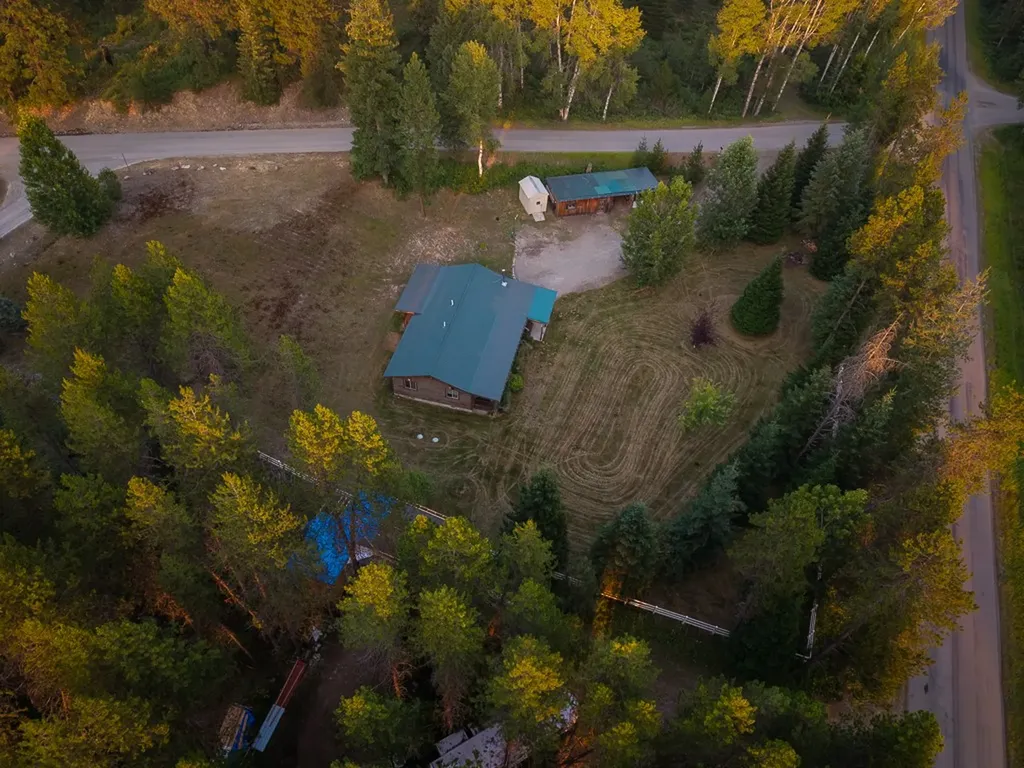 36 Northshore Road Trout Creek MT 59874