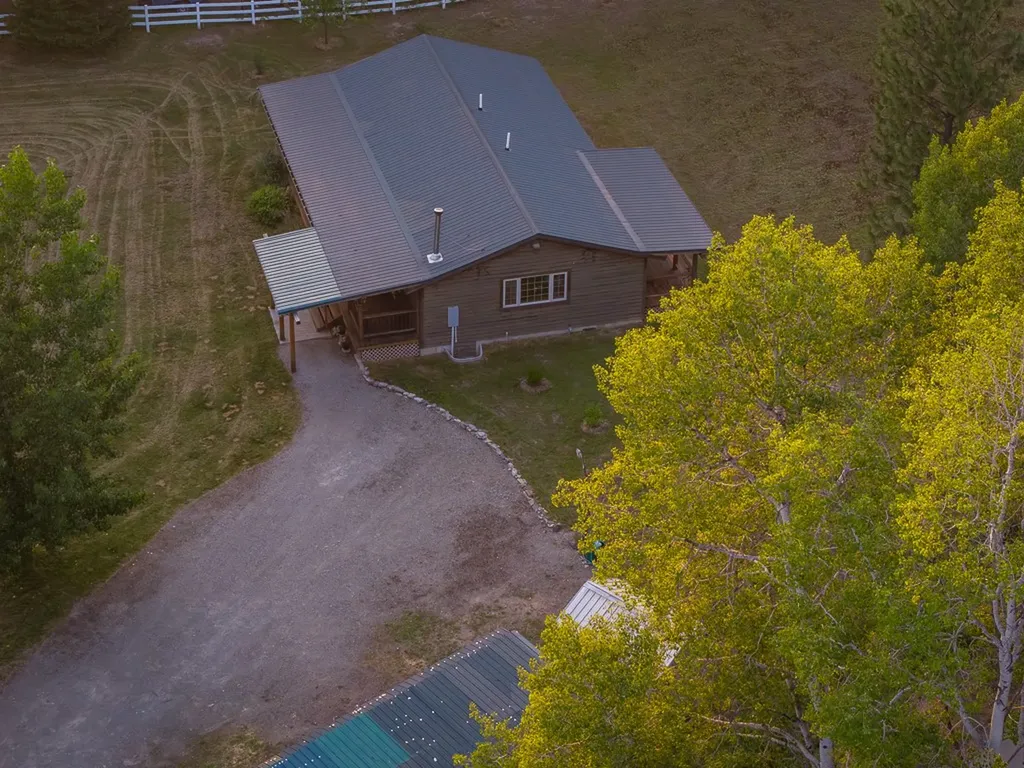 36 Northshore Road Trout Creek MT 59874