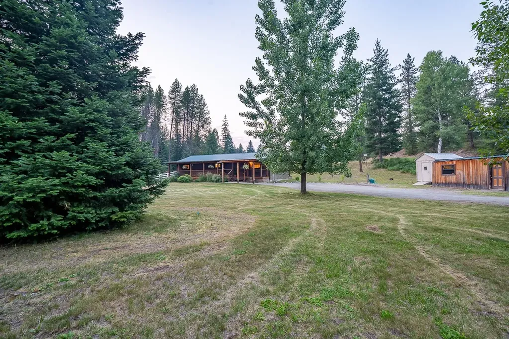 36 Northshore Road Trout Creek MT 59874