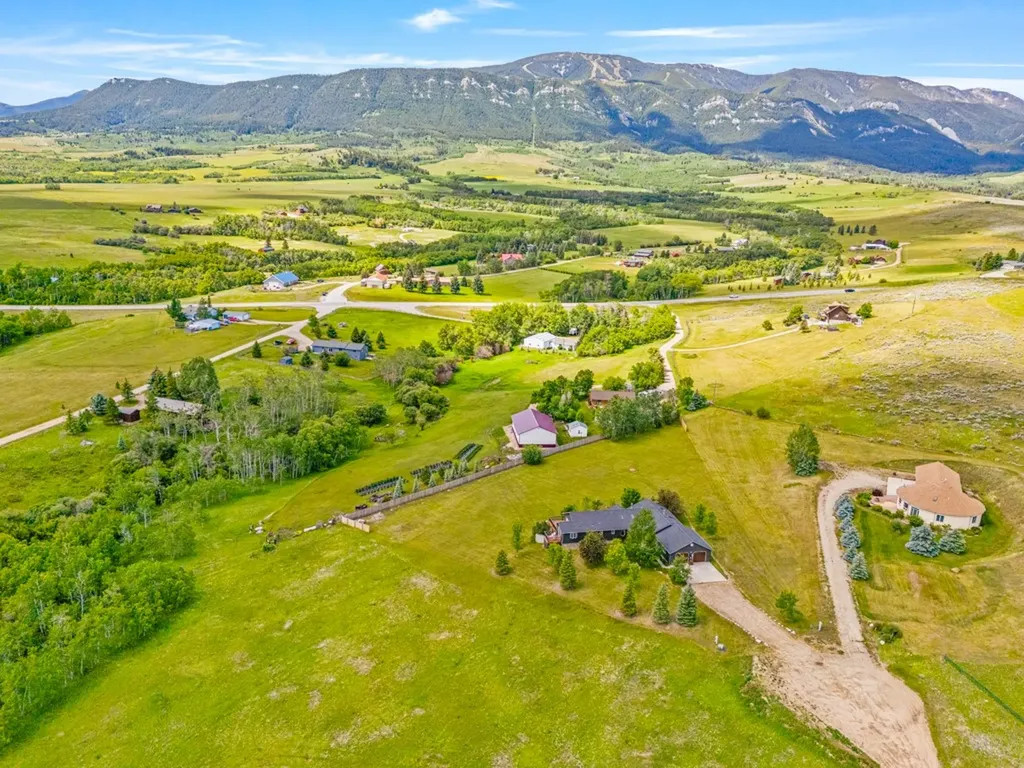 27 Beavertail Road Red Lodge MT 59068