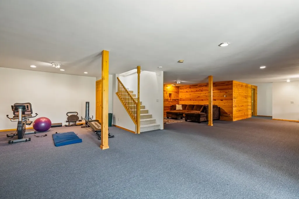 27 Beavertail Road Red Lodge MT 59068