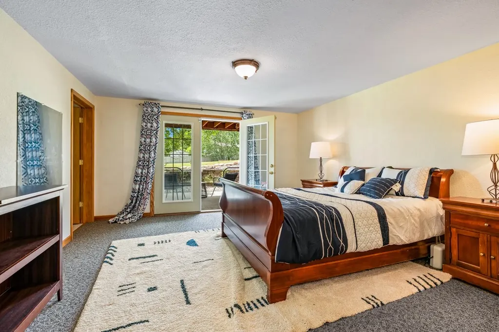 27 Beavertail Road Red Lodge MT 59068