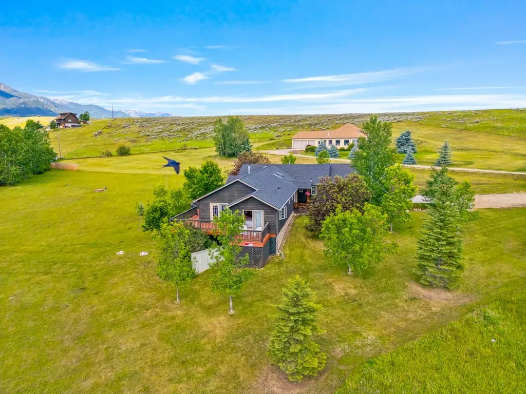 27 Beavertail Road Red Lodge MT 59068