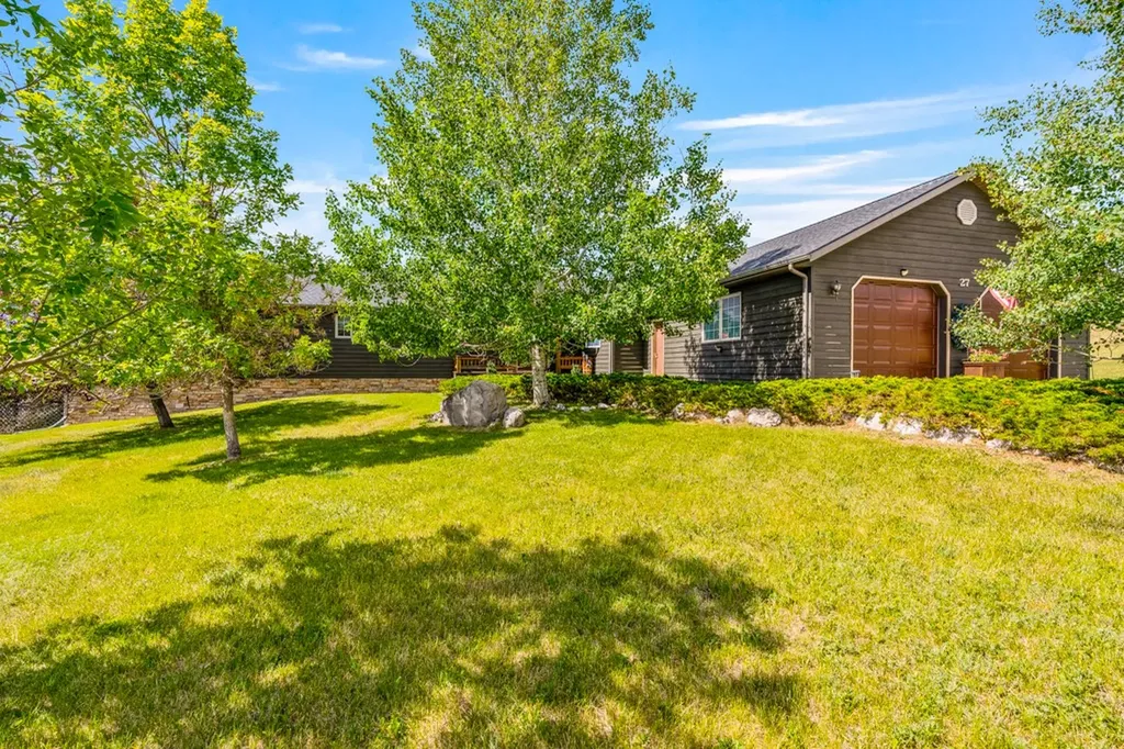 27 Beavertail Road Red Lodge MT 59068
