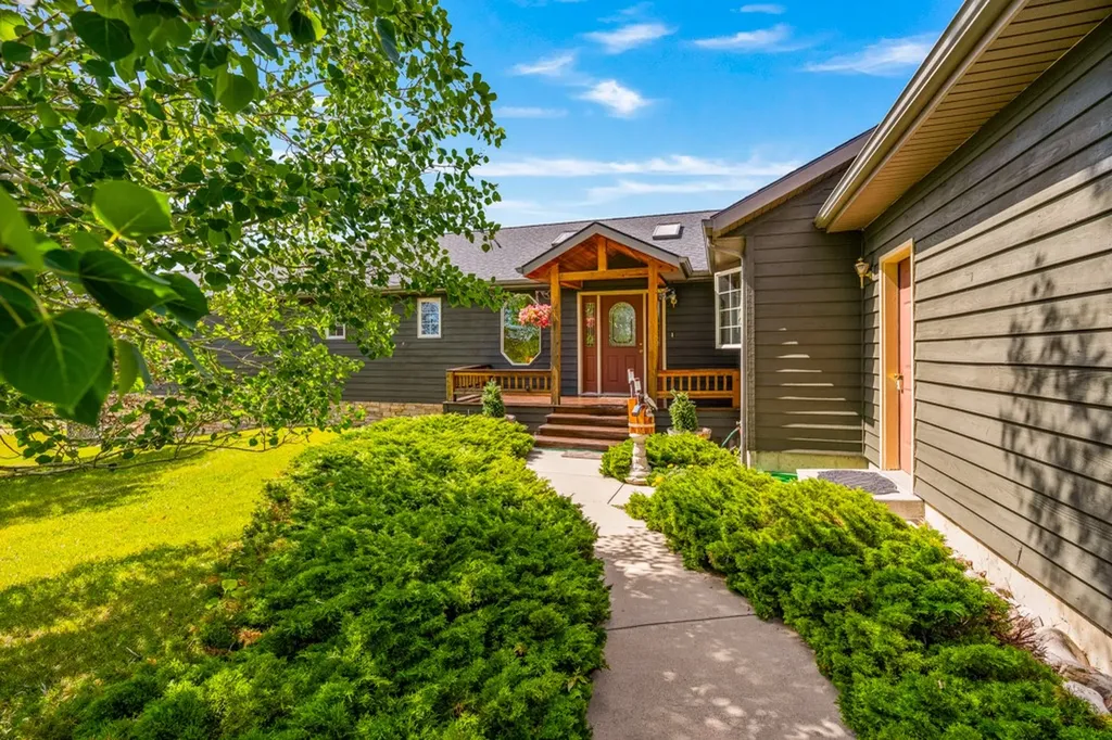 27 Beavertail Road Red Lodge MT 59068