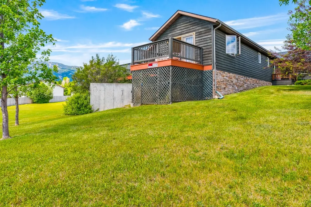 27 Beavertail Road Red Lodge MT 59068