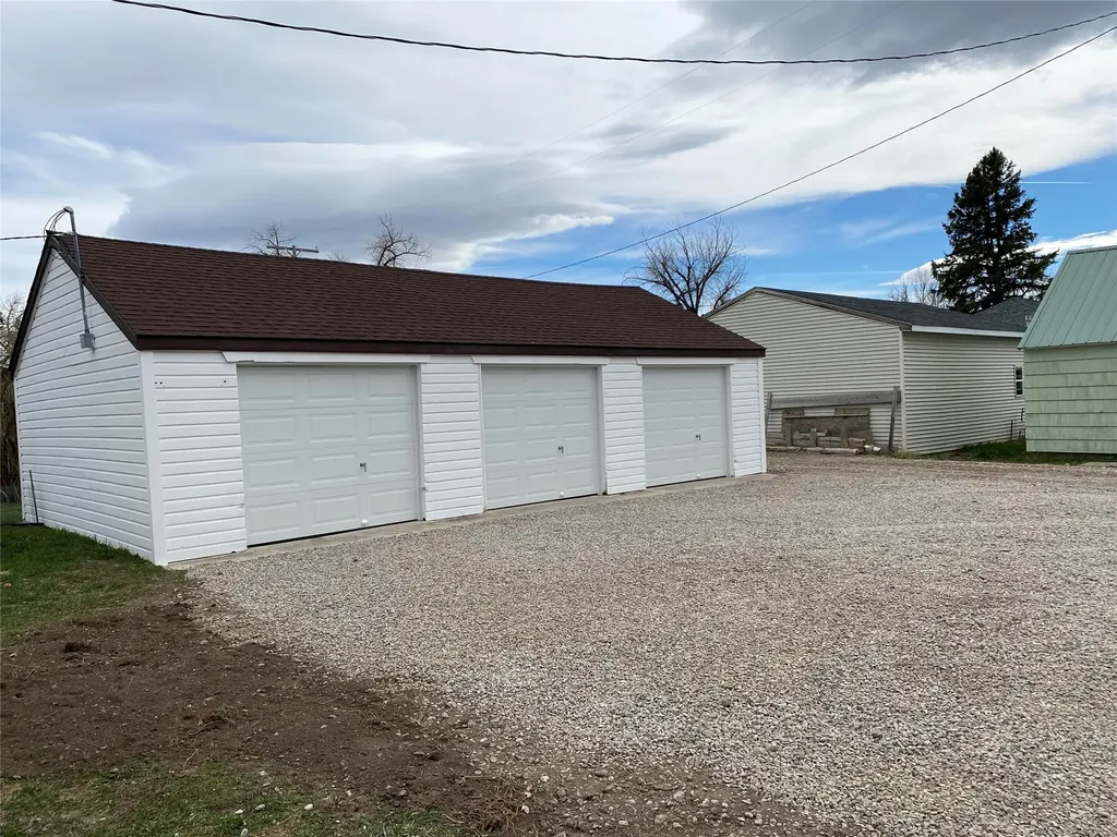 22 2nd Avenue SW Choteau MT 59422