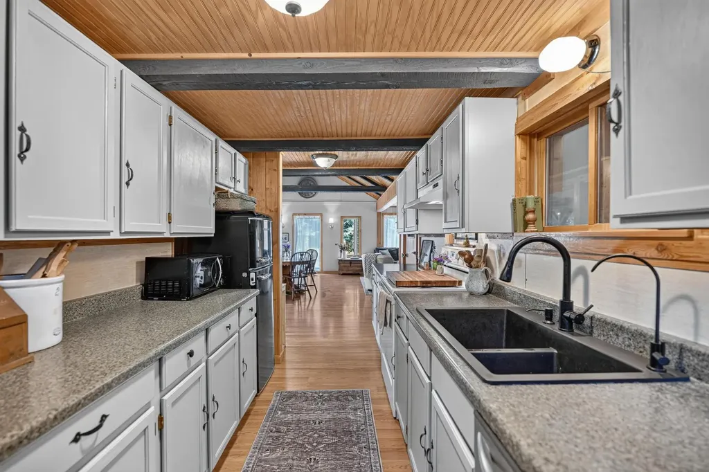 11710 Pinkham Creek Road Rexford MT 59930
