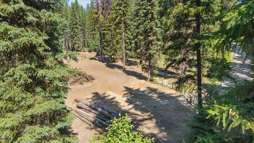 11710 Pinkham Creek Road Rexford MT 59930