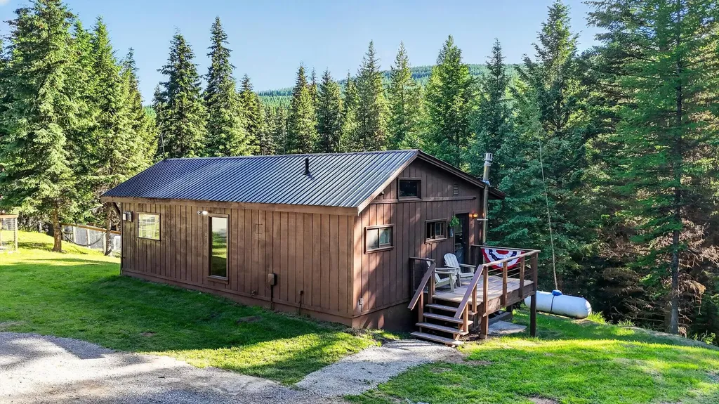 11710 Pinkham Creek Road Rexford MT 59930