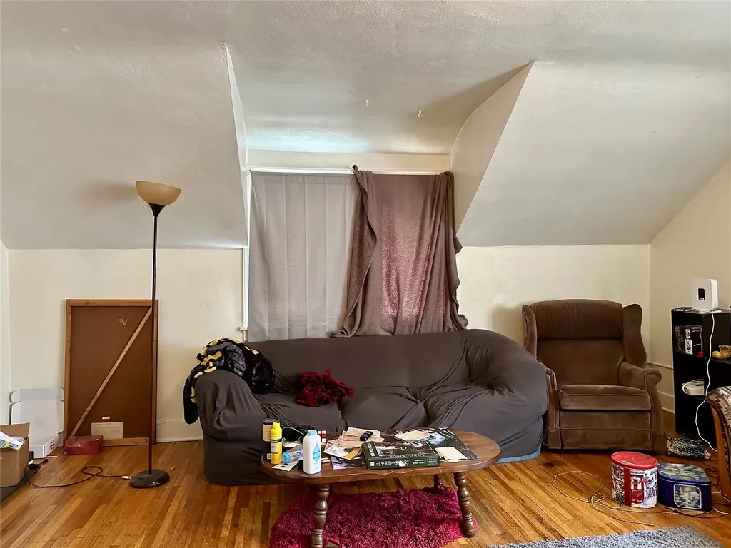 654 E Washington Street, 281 6th Avenue Kalispell MT 59901