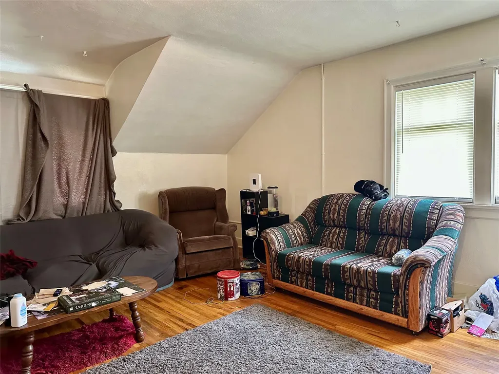 654 E Washington Street, 281 6th Avenue Kalispell MT 59901