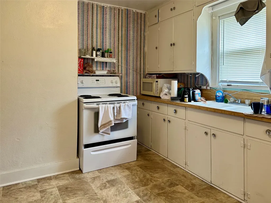 654 E Washington Street Kalispell MT 59901