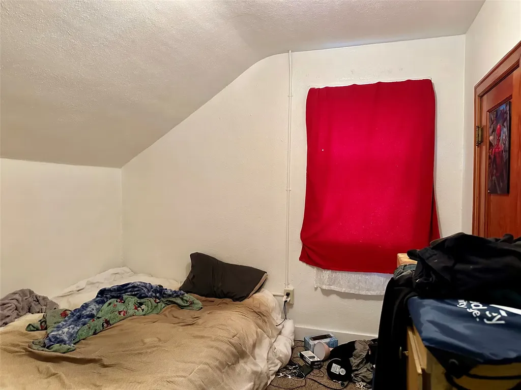 654 E Washington Street, 281 6th Avenue Kalispell MT 59901