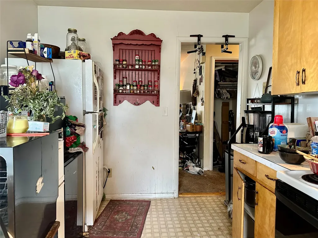 654 E Washington Street, 281 6th Avenue Kalispell MT 59901