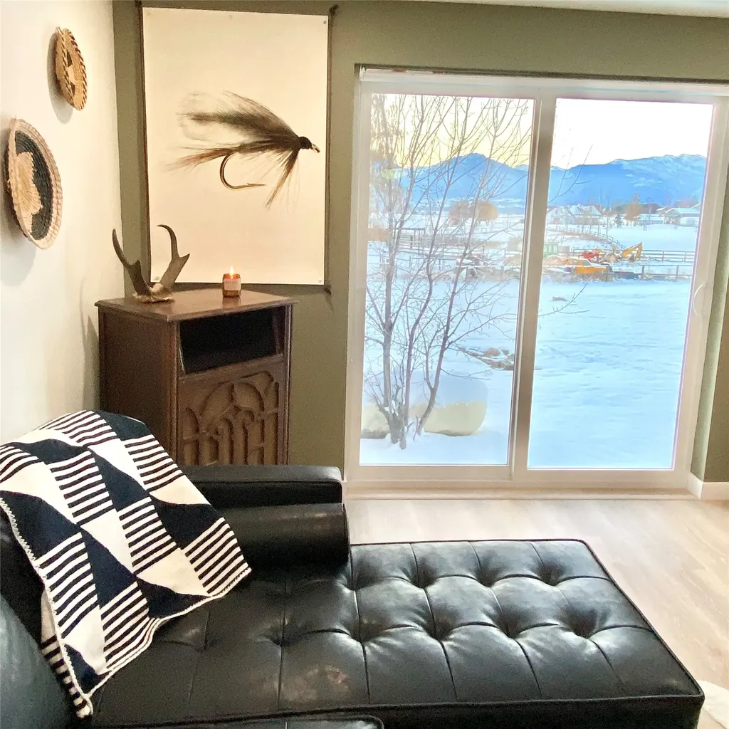 782 Quast Lane Corvallis MT 59828