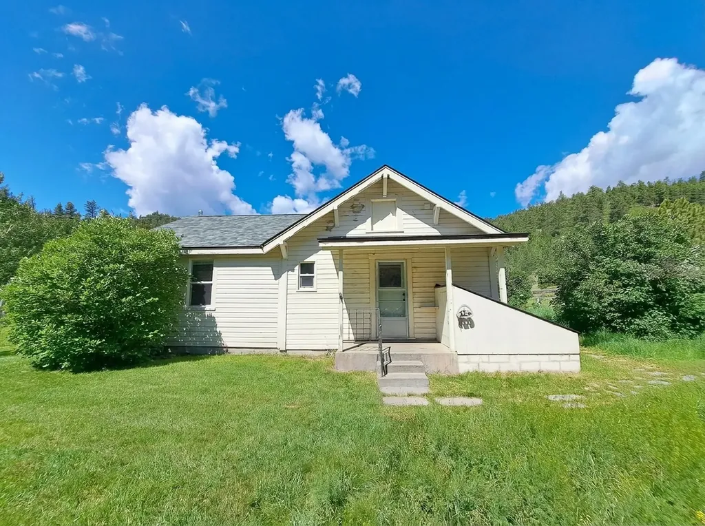 9319 Stemple Pass Road Lincoln MT 59639