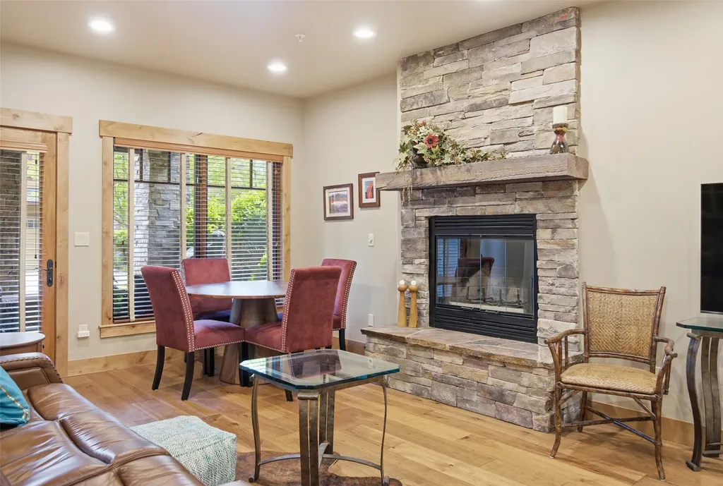 202 Shoreline Drive Polson MT 59860