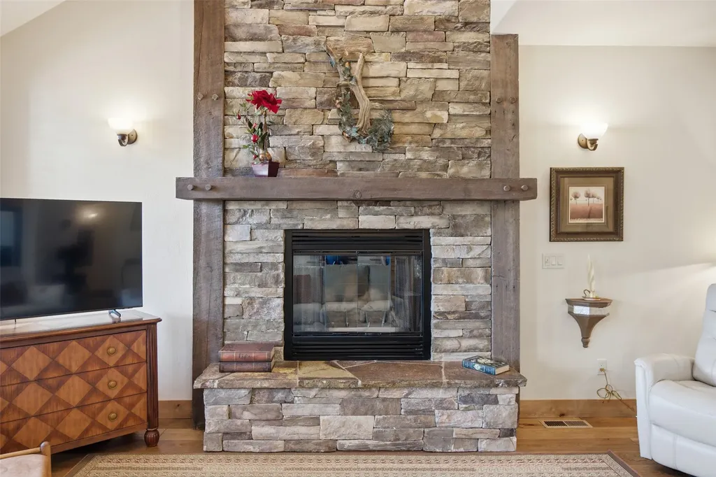 202 Shoreline Drive Polson MT 59860