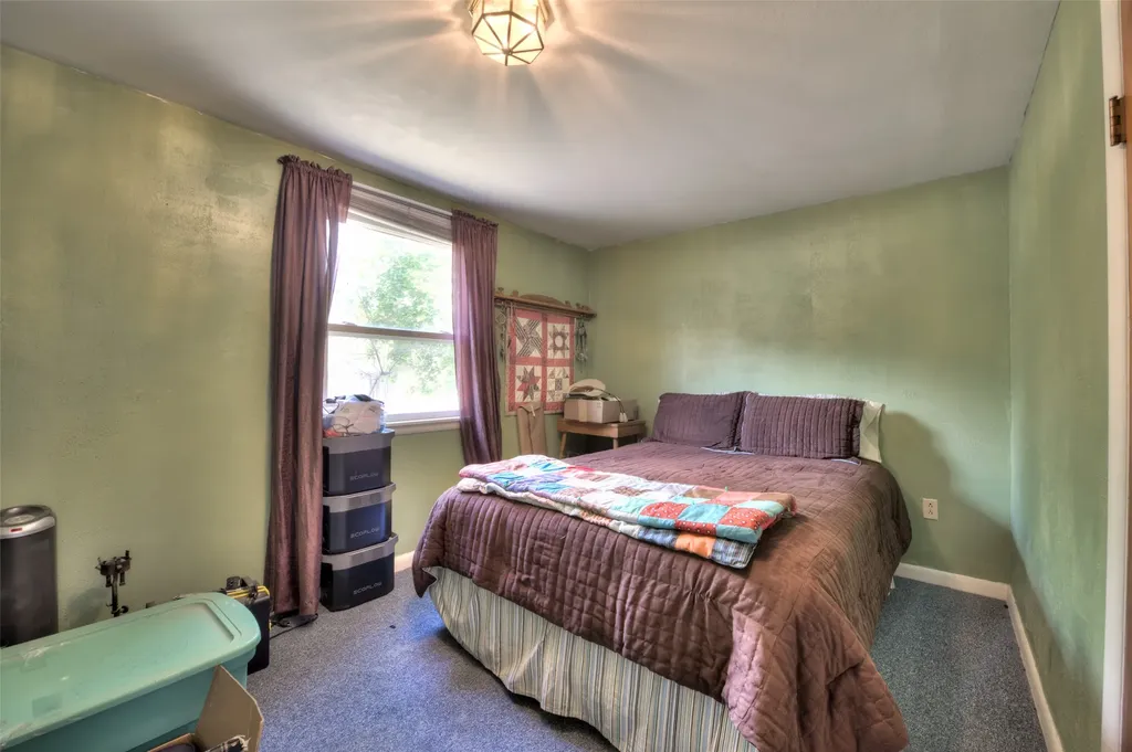 3982 Us Highway 93 Darby MT 59829