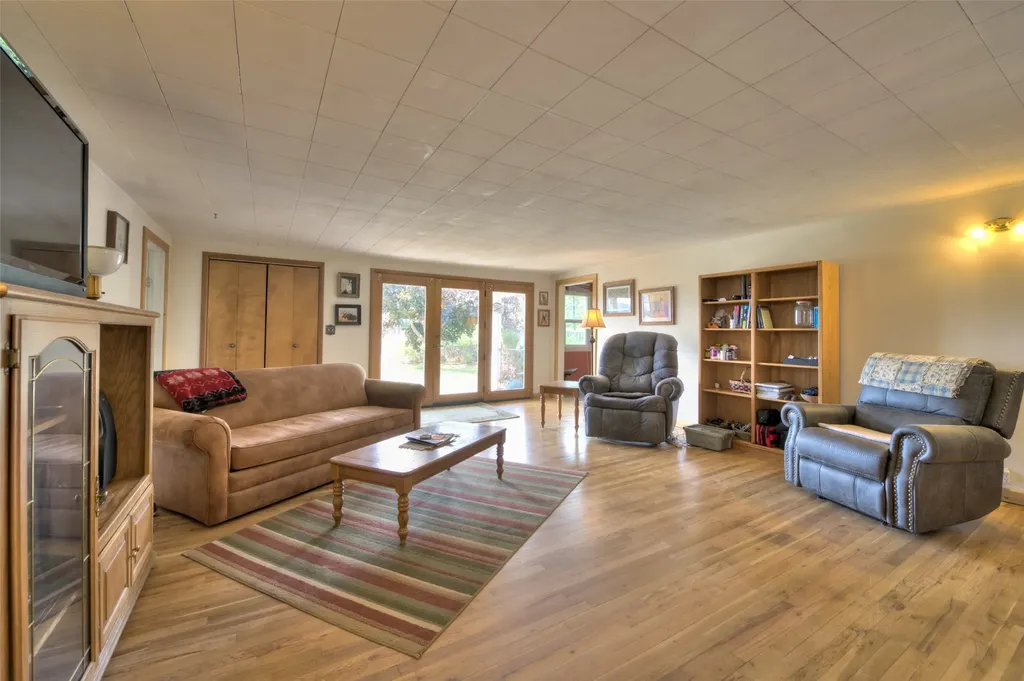 3982 Us Highway 93 Darby MT 59829