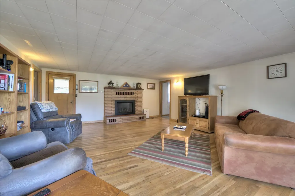3982 Us Highway 93 Darby MT 59829