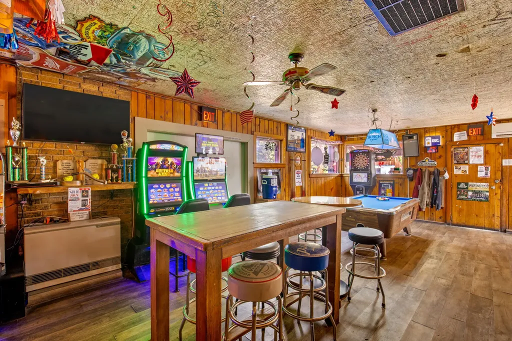121 Main Street Lincoln MT 59639