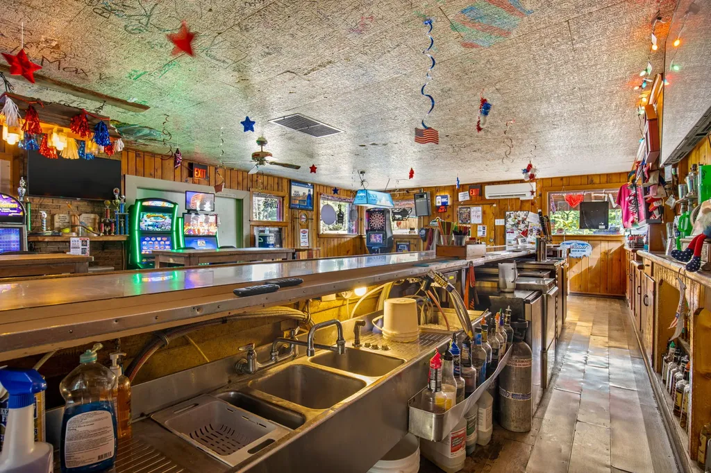 121 Main Street Lincoln MT 59639