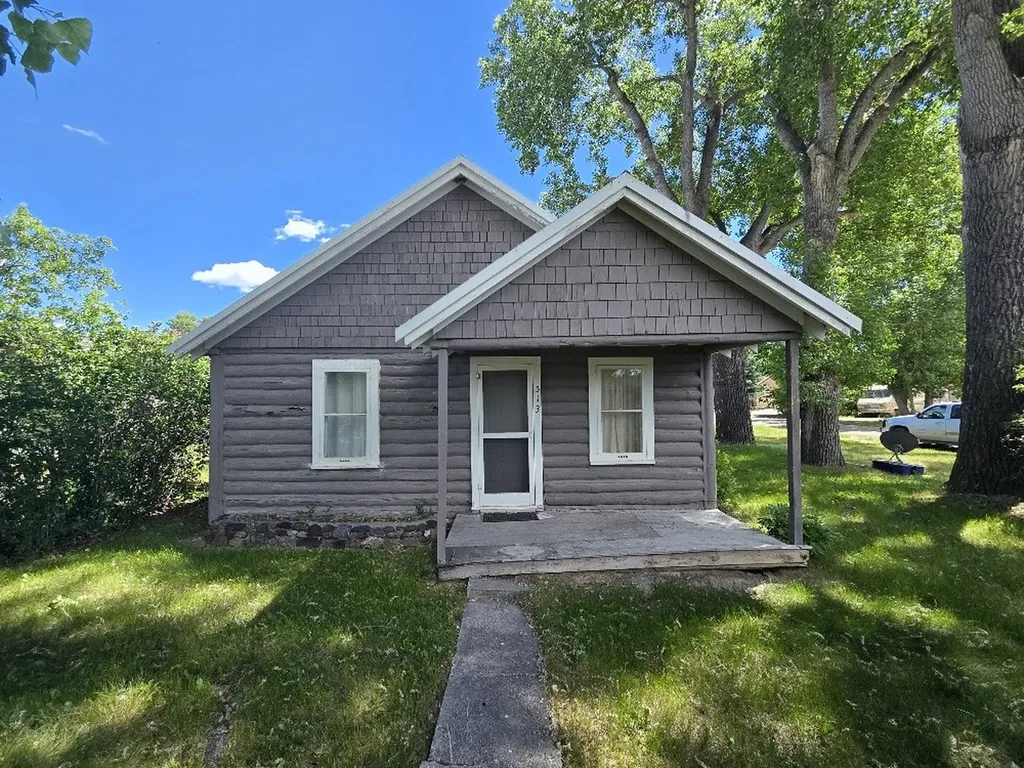 513 3rd Avenue SW Choteau MT 59422