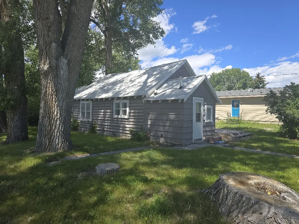 513 3rd Avenue SW Choteau MT 59422