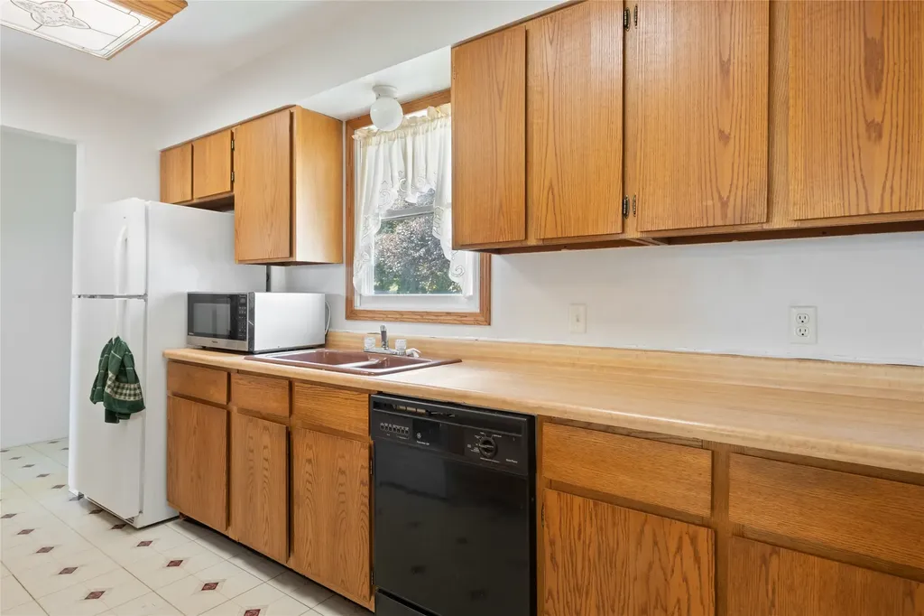 332 Cumberland Street Lolo MT 59847