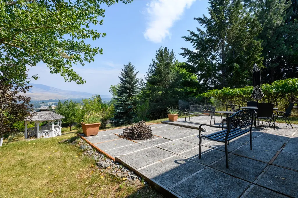 332 Cumberland Street Lolo MT 59847