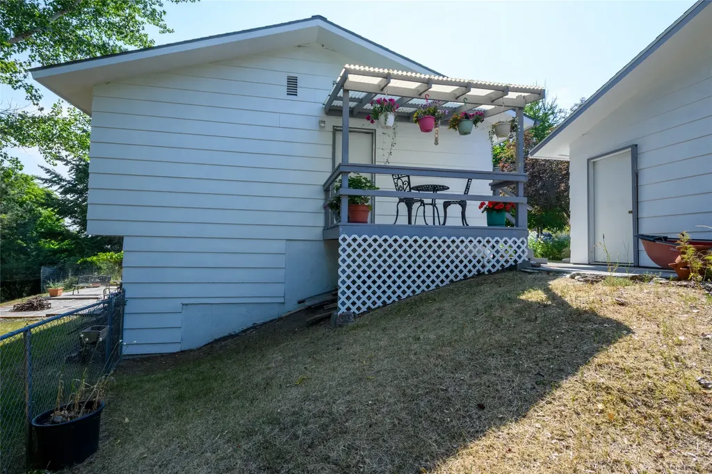 332 Cumberland Street Lolo MT 59847