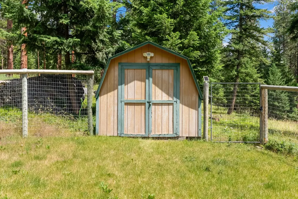 18200 Mustang Lane Frenchtown MT 59834