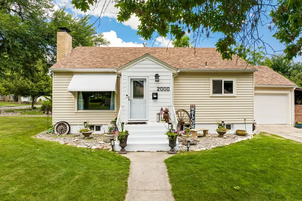 2000 2nd Avenue N Great Falls MT 59401