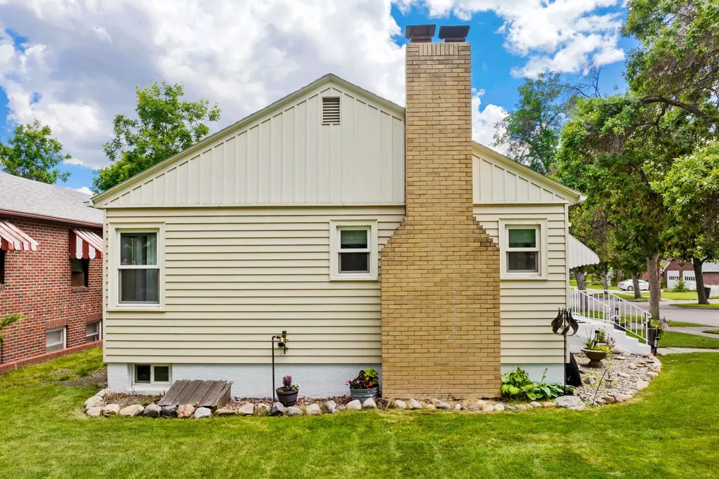 2000 2nd Avenue N Great Falls MT 59401