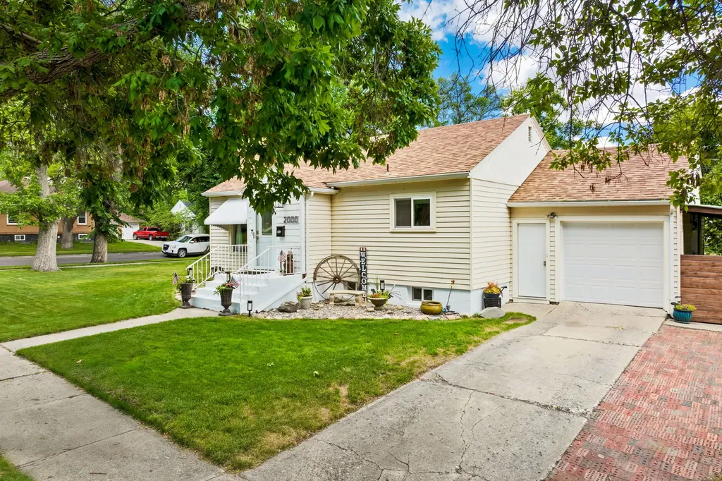 2000 2nd Avenue N Great Falls MT 59401