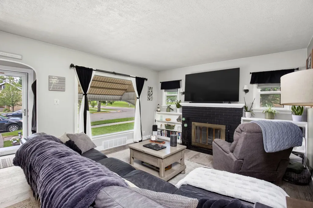2000 2nd Avenue N Great Falls MT 59401