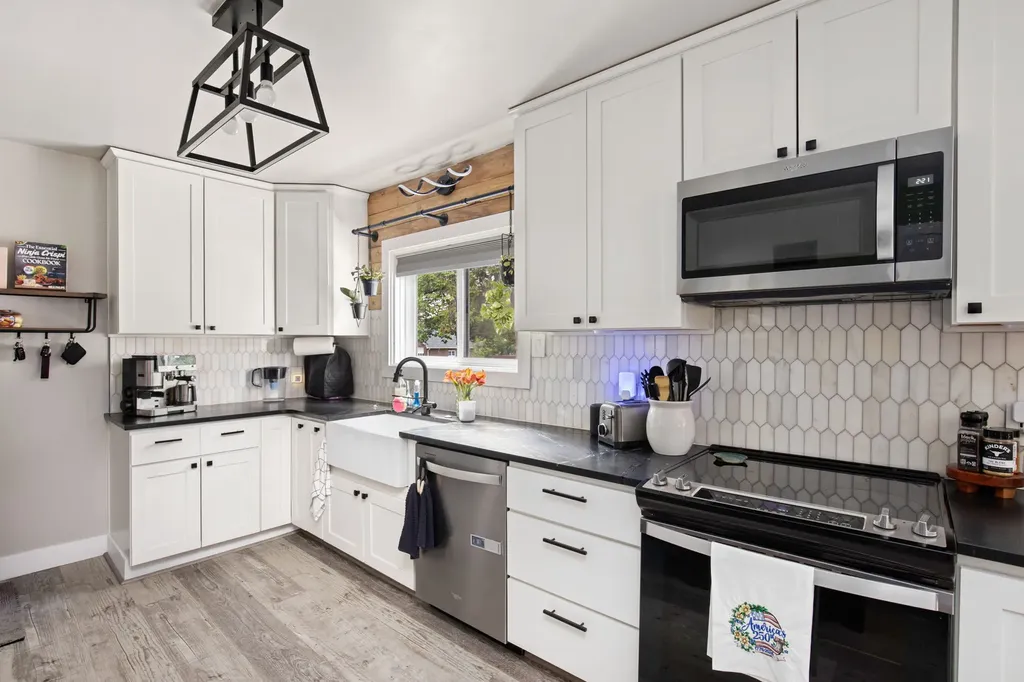 2000 2nd Avenue N Great Falls MT 59401