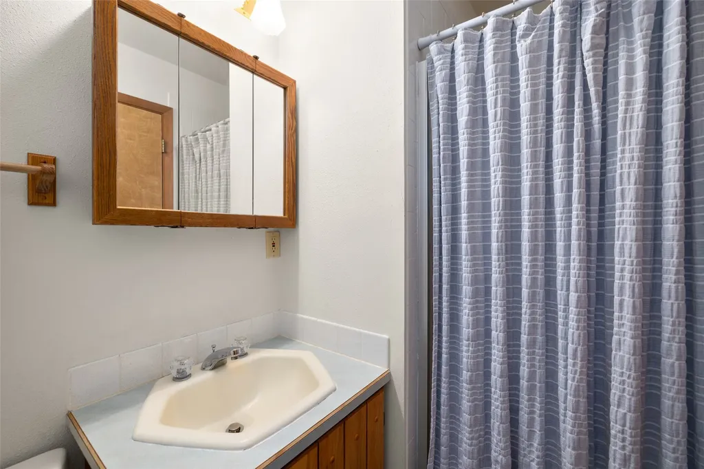 25777 Sunset Point Lane Polson MT 59860