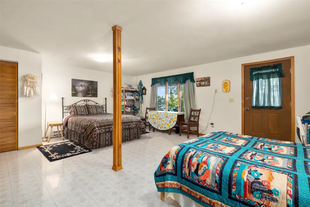 25777 Sunset Point Lane Polson MT 59860