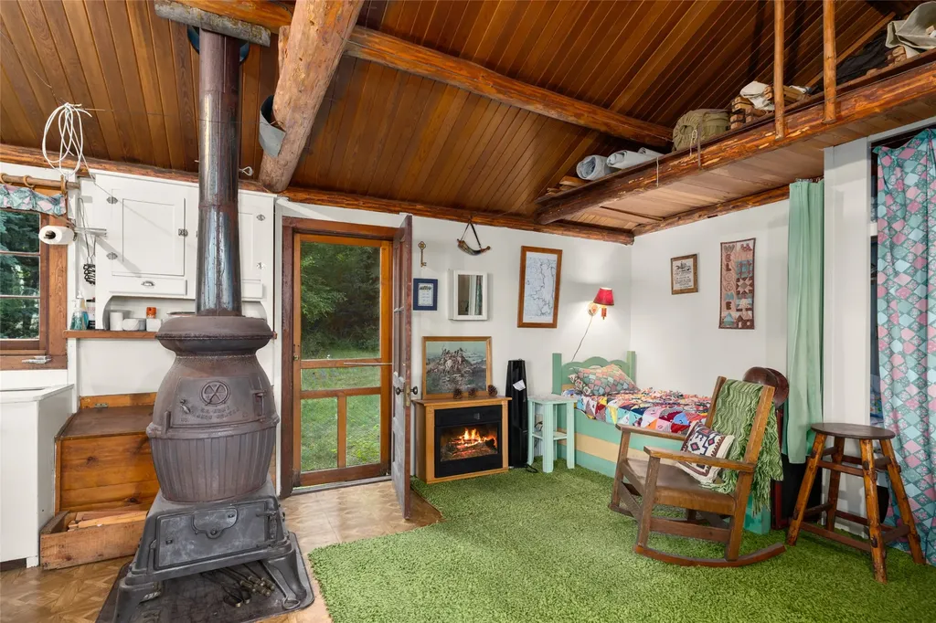 25777 Sunset Point Lane Polson MT 59860
