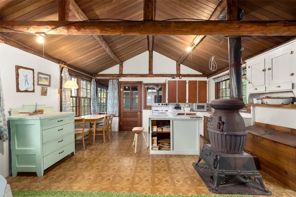 25777 Sunset Point Lane Polson MT 59860