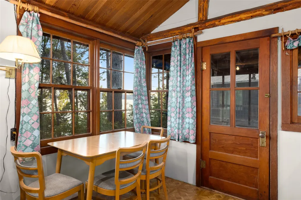 25777 Sunset Point Lane Polson MT 59860
