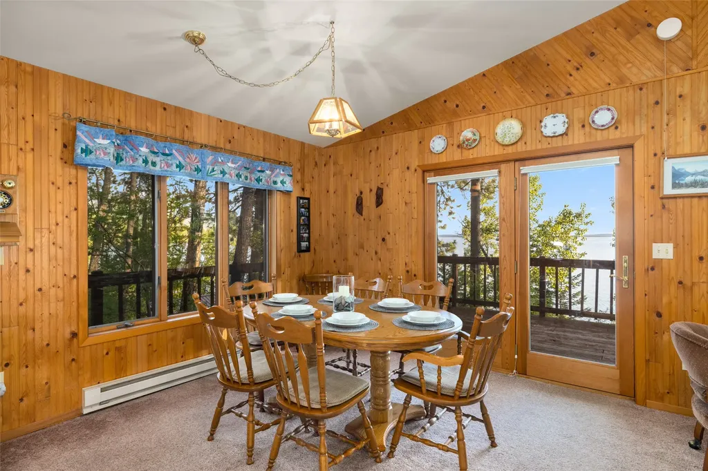 25777 Sunset Point Lane Polson MT 59860