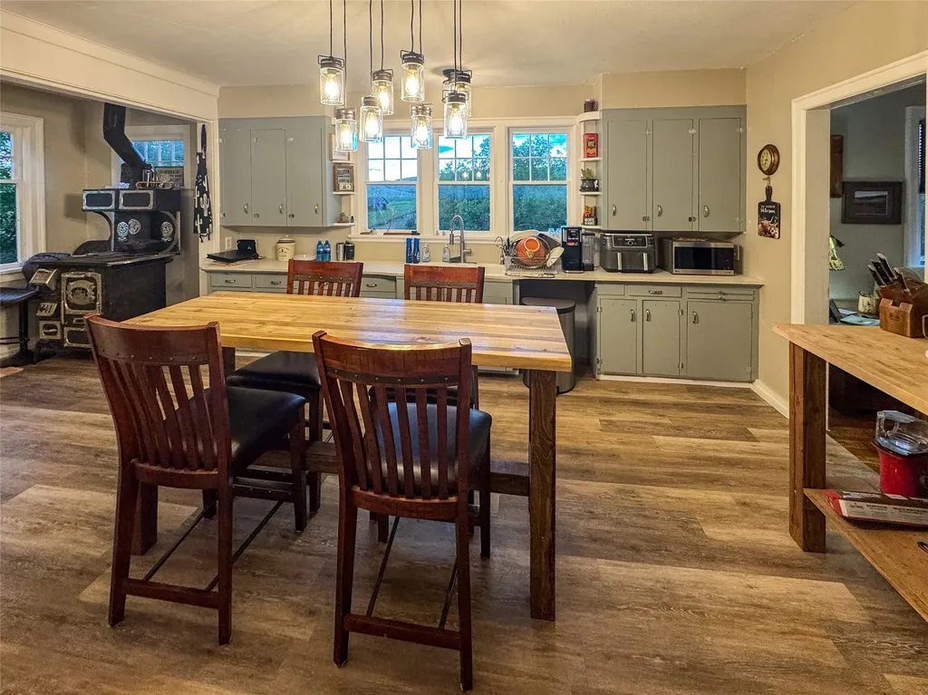 581 Willow Creek Road Red Lodge MT 59068